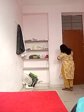 Snapshot of CUTE-LOVE-SWEETS chatting on 12.20.25 CUTE-LOVE-SWEETS online show from 12.20.25