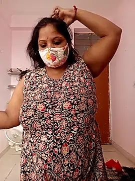 Snapshot of CUTE-LOVE-SWEETS chatting on 01.14.26 CUTE-LOVE-SWEETS online show from 01.14.26