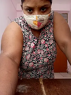 Snapshot of CUTE-LOVE-SWEETS chatting on 02.28.26 CUTE-LOVE-SWEETS online show from 02.28.26