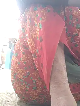 Snapshot of Sonam44 chatting on 12.16.25 Sonam44 online show from 12.16.25