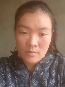 Snapshot of meomeo-00 chatting on 12.05.25 meomeo-00 online show from 12.05.25