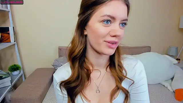 Snapshot of AngelesBenitz chatting on 03.07.26 AngelesBenitz online show from 03.07.26