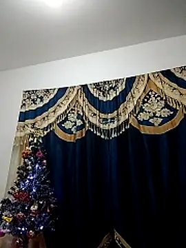 noah77  online show from 11.28.25