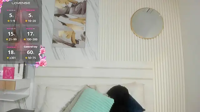 Afro Luna online show from 06.04.26
