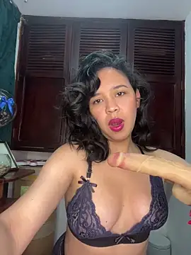 Esmerald 1111 online show from 02.17.26