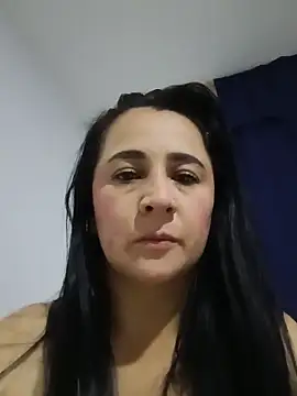 Snapshot of Sex_Annie chatting on 06.13.26 Sex Annie online show from 06.13.26