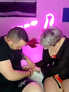 Snapshot of SMLove51 chatting on 12.16.25 SMLove51 online show from 12.16.25