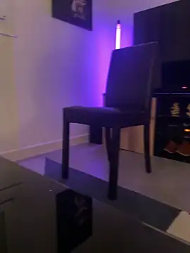 Snapshot of Matt02fr chatting on 11.24.25 Matt02fr online show from 11.24.25