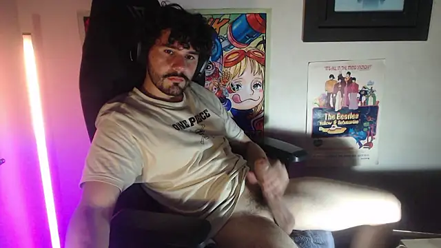 Snapshot of LuciferSantoryu chatting on 02.20.26 LuciferSantoryu online show from 02.20.26