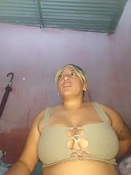 Snapshot of Fat_Dirty_Nasty chatting on 02.14.26 Fat Dirty Nasty online show from 02.14.26