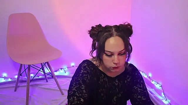 kathleenCosmicVice online show from 11.28.25