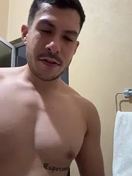 Snapshot of DARG_17 chatting on 01.16.26 DARG 17 online show from 01.16.26