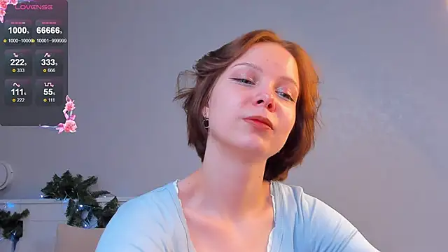 UmbraVelour online show from 12.20.25