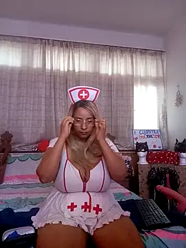 LaReineCleo online show from 02.03.26