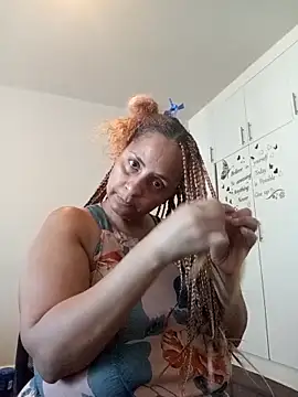 LaReineCleo online show from 03.08.26