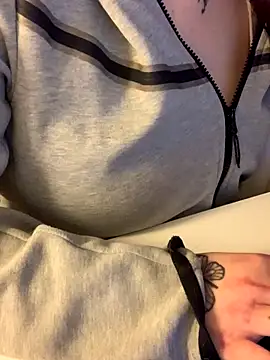 Ghostbaby02 online show from 12.21.25