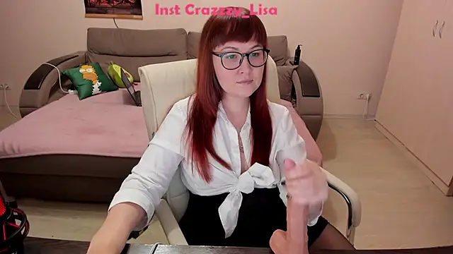 Snapshot of Foxy-lady chatting on 02.24.25 Foxy-lady online show from 02.24.25