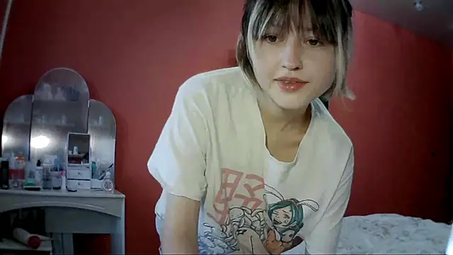 Snapshot of SkylaPorter chatting on 12.05.25 SkylaPorter online show from 12.05.25