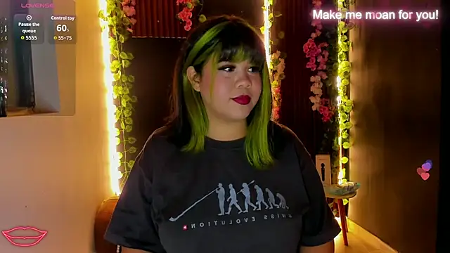 Amanda Mooree online show from 06.26.26