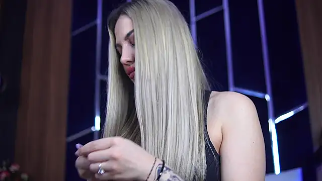 Chloe GraceeX online show from 03.14.26