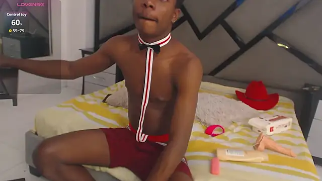 NoahJhonson69 online show from 12.05.25