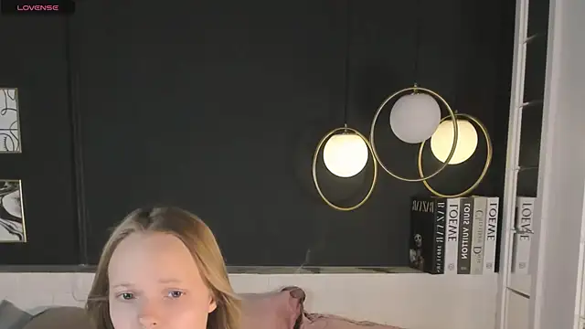 lucy loy online show from 06.11.26