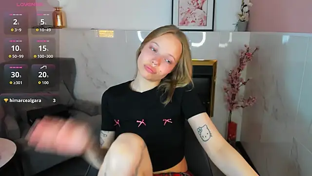 lucy loy online show from 06.15.26