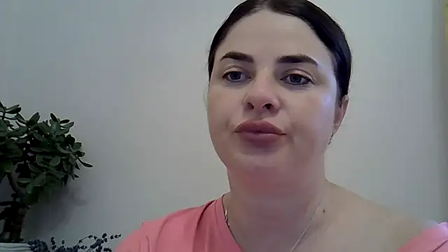 Snapshot of Darkroseq chatting on 08.04.26 Darkroseq online show from 08.04.26
