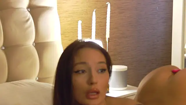 AlishaRuby online show from 12.17.25