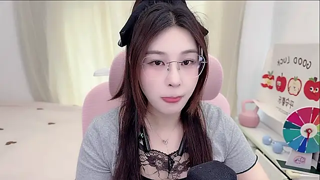TTtia  online show from 04.28.26