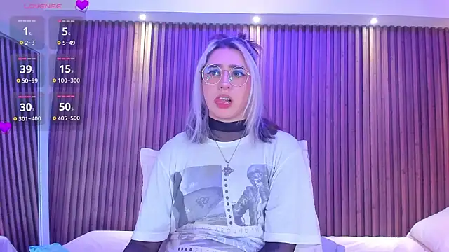 GabyRose9 online show from 06.15.26