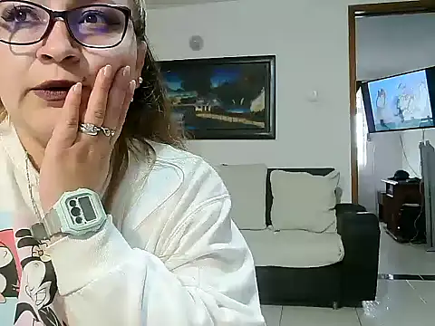 LexieNatty online show from 11.19.25