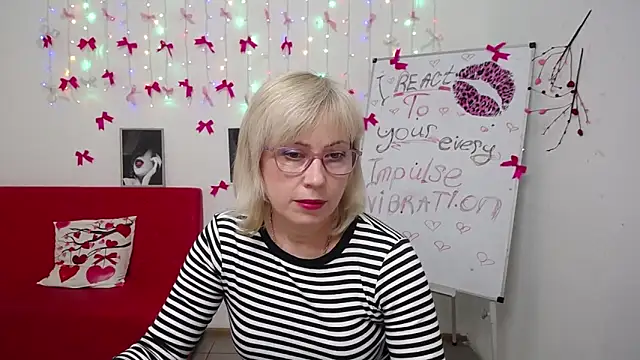 Snapshot of LaurenWishy chatting on 03.07.26 LaurenWishy online show from 03.07.26