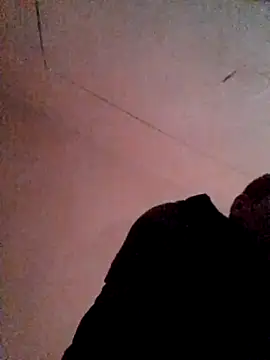 uiuftyrrtydre online show from 11.20.25