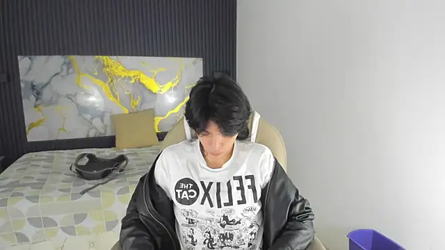 Sylasfrost online show from 12.04.25