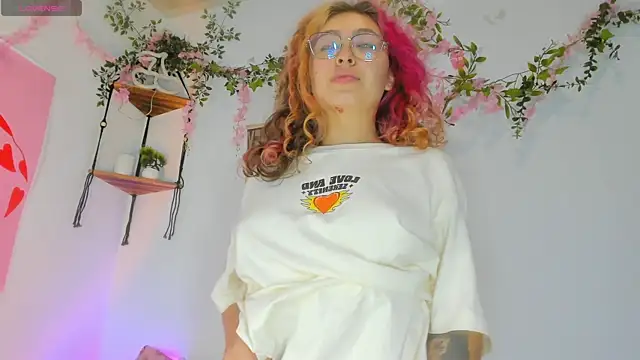 MarieTaylor  online show from 08.05.26