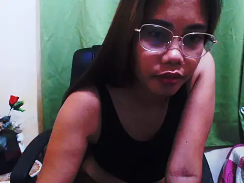 Snapshot of HotAsian_Yazzi69 chatting on 11.26.25 HotAsian Yazzi69 online show from 11.26.25