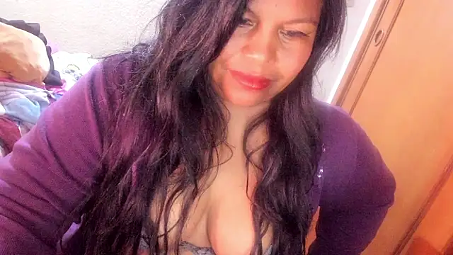ebonycamelia online show from 06.03.26