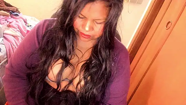 ebonycamelia online show from 06.09.26