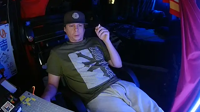 Bowerboi online show from 11.25.25