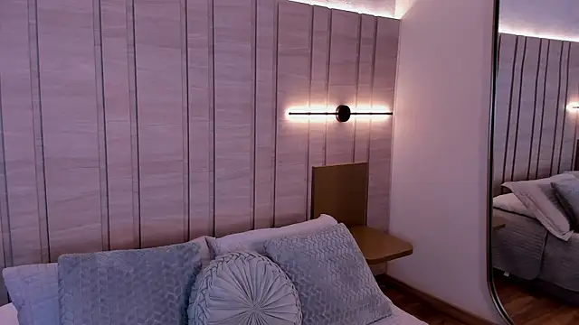 Zoe Mendez online show from 01.18.26