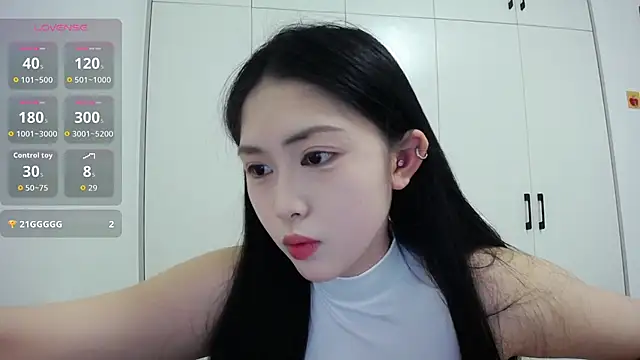 TuTu-077 online show from 11.29.25