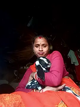 Snapshot of Hot_erion chatting on 11.29.25 Hot erion online show from 11.29.25