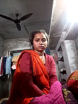 Snapshot of Hot_erion chatting on 11.30.25 Hot erion online show from 11.30.25