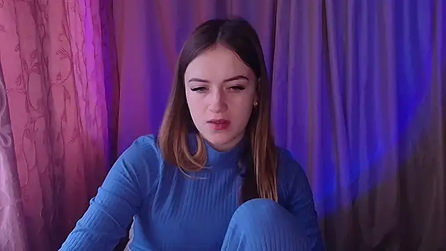 Illa May online show from 02.06.26