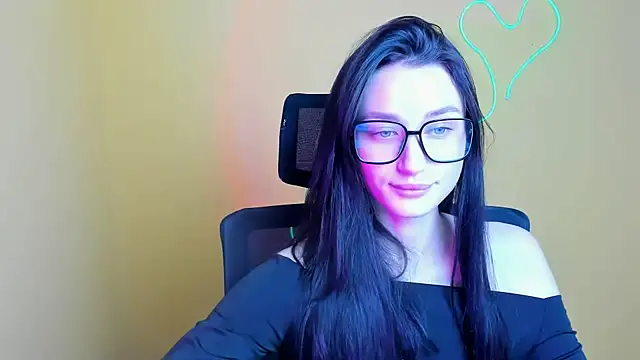 Stella XO online show from 11.24.25