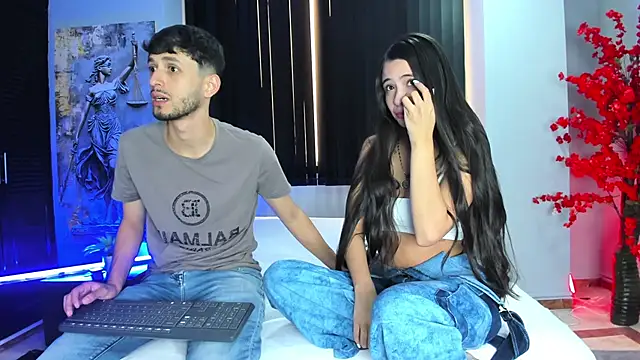 Snapshot of dracke_and_zara chatting on 04.01.26 dracke and zara online show from 04.01.26