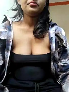 Snapshot of SIKHA_SIA chatting on 11.27.25 SIKHA SIA online show from 11.27.25