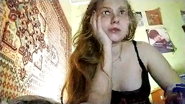 KikiBang online show from 12.16.25