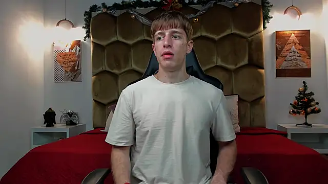 Snapshot of Ostin_Saints chatting on 12.04.25 Ostin Saints online show from 12.04.25